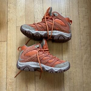 Merrell Moab 3 Waterproof Hiking Boots (Orange) Size 6W